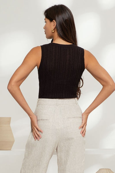 Sleeveless Round Neck Top