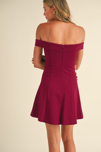 Sweetheart Neckline Off Shoulder Mini Dress